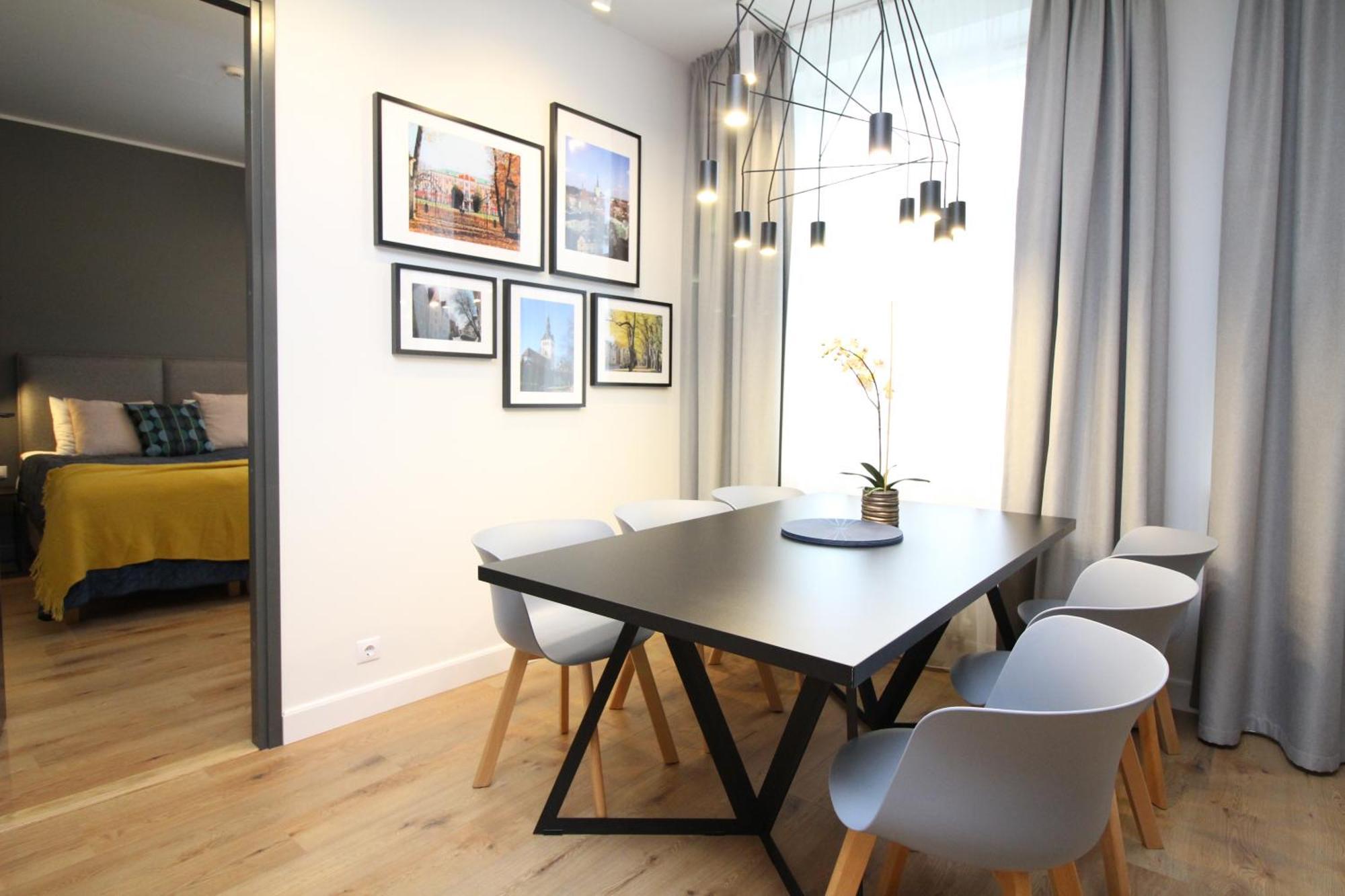 Tallinn City Apartments Old Town Suites Oda fotoğraf